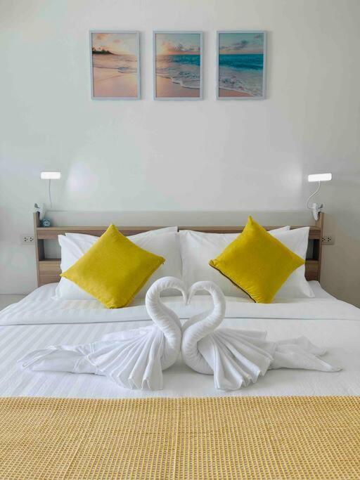 Апартаменти Alpaca Sky View Patong Екстер'єр фото