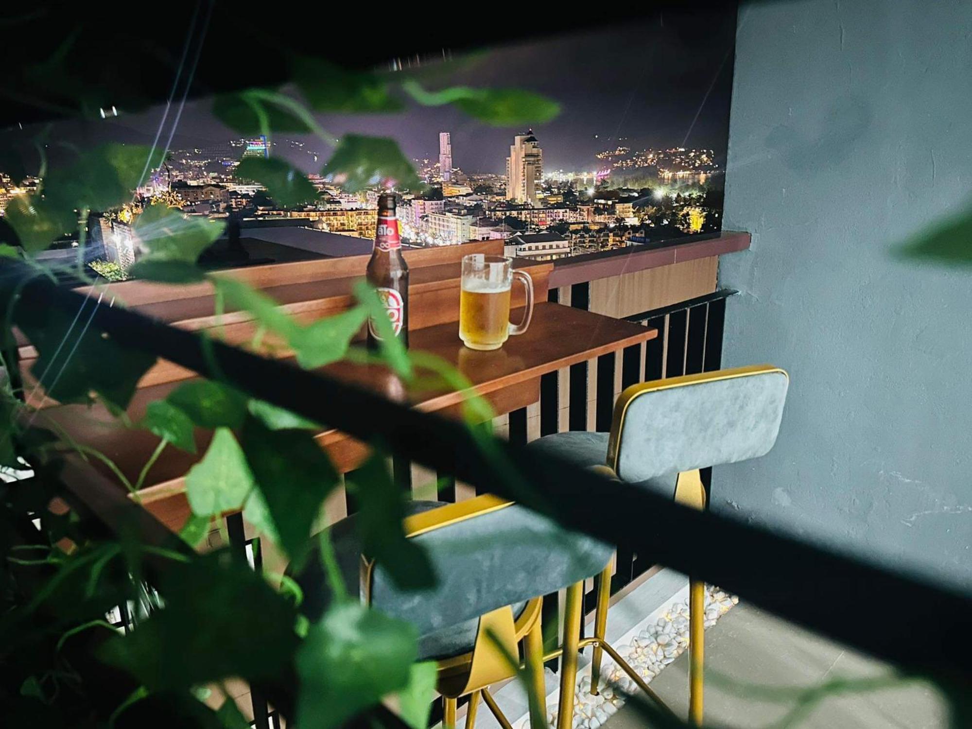 Апартаменти Alpaca Sky View Patong Екстер'єр фото